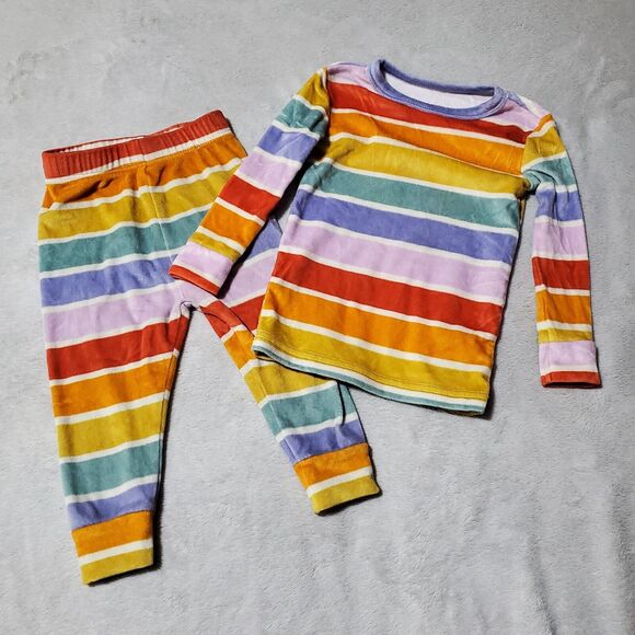 Cat & Jack Size 18M Baby Girl Sleepwear Pajamas Rainbow Stripes - Picture 1 of 2